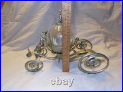 Metal Cinderella Metal Carriage Snow Globe Metal Cinderella Metal Carriage Snow Globe