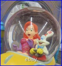 Moving & Lights Up Disney Store Exclusive Who Framed Roger Rabbit Snow Globe
