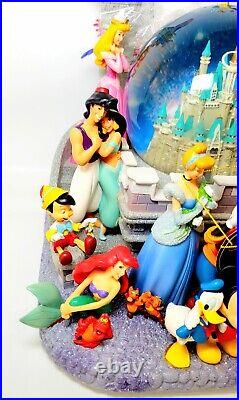 NEW Disney WDW 2004 Wishes 29 Characters Storybook Light Up Musical Snow Globe NEW Disney WDW 2004 Wishes 29 Characters Storybook Light Up Musical Snow Globe