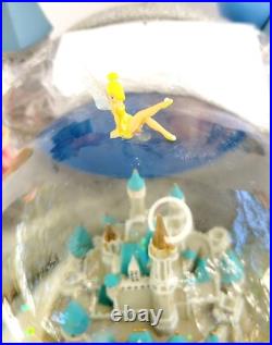 NEW Disney WDW 2004 Wishes 29 Characters Storybook Light Up Musical Snow Globe NEW Disney WDW 2004 Wishes 29 Characters Storybook Light Up Musical Snow Globe