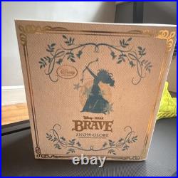 NEW & RARE Disney Store Brave Merida Queen Elinor Snow Globe Blue Lights 8.25