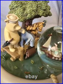 NIB Disney Store S. S. Winnie The Pooh Snow Globe Musical Box NIB Disney Store S. S. Winnie The Pooh Snow Globe Musical Box