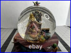 NWT Disney Cinderella A Dream Is A Wish Your Heart Makes Music Box Snow Globe