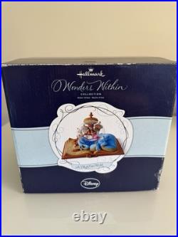 New 2014 Hallmark Disney Aladdin water globe The Wonder Within