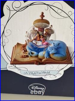 New 2014 Hallmark Disney Aladdin water globe The Wonder Within