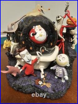 Nightmare Before Christmas Jack Catches Santa Disney Store Ex Musical Snow Globe