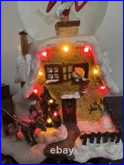 Nightmare Before Christmas Limited Musical Snow Globe Disney, RARE. Best offer