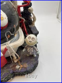 Nightmare Before Christmas Snow Globe Disney Store Exclusive Jack Captures Santa