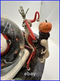 Nightmare Before Christmas Snow Globe Disney Store Exclusive Jack Captures Santa