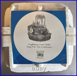 Nightmare Before Christmas Snow Globe / Music Box -RARE- US Disney Store Item Nightmare Before Christmas Snow Globe / Music Box -RARE- US Disney Store Item
