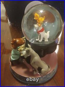 Oliver and company Disney snowglobe, missing tito head