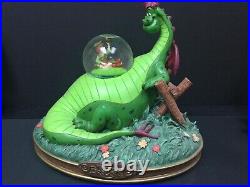 PETE'S DRAGON Disney Store Musical Snow Globe TESTED WORKS