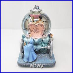 Perfect DISNEY 50th Anniversary CINDERELLA Carriage Coach Snow Globe, Musical