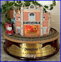 RARE Collectors' Disneyland Main Street Snow Globe Lights & Music Box L108 LE RARE Collectors' Disneyland Main Street Snow Globe Lights & Music Box L108 LE