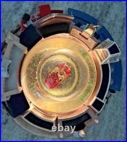 RARE Collectors' Disneyland Main Street Snow Globe Lights & Music Box L108 LE