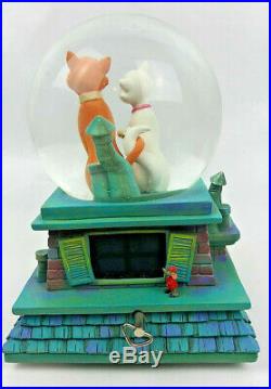 RARE DISNEY ARISTOCATS Snow Globe Music Box with Lights