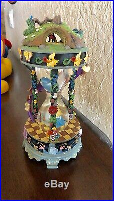 RARE Disney Alice In Wonderland Hourglass Snowglobe Music Box