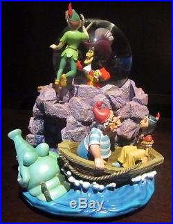 RARE Disney Catalog Peter Pan Captain Hook Wendy Tic Toc Snowglobe Music Box