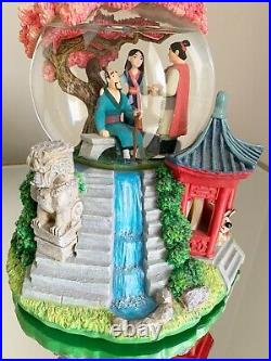 RARE Disney Classic Snow globe Mulan Reflection Mushu Shang PERFECT CONDITION