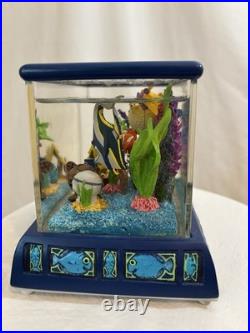RARE Disney Finding Nemo Snow Globe Music Box Fish Tank Tiny Bubbles WORKING