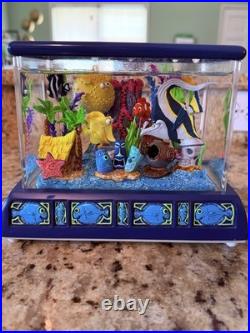 RARE Disney Finding Nemo Snow Globe Music Box Fish Tank Tiny Bubbles WORKING