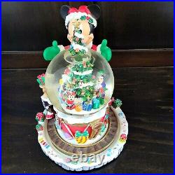 RARE Disney Mickey Mouse Deck the Halls Musical Snow Globe withTrain Movement