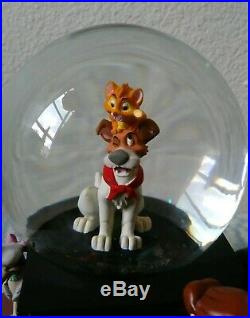 RARE Disney Oliver And Company Snow Globe