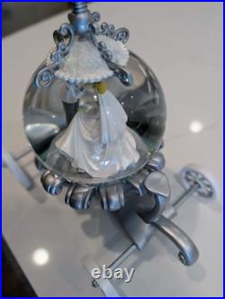 RARE Disney Park Cinderella Prince Wedding Pumpkin Carriage Snow Globe