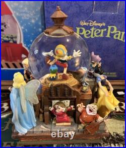 RARE Disney Pinocchio Share a Dream Come True Glitter Snow Globe-NIB