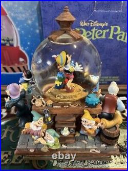 RARE Disney Pinocchio Share a Dream Come True Glitter Snow Globe-NIB
