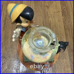 RARE Disney Pinocchio Toyland Fishbowl Cleo Figoro Musical Snow Globe