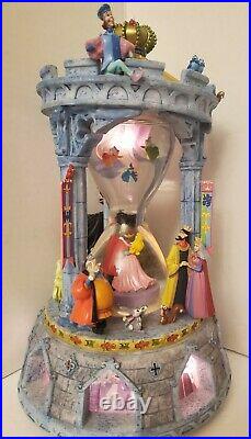 RARE Disney Sleeping Beauty Aurora Hourglass Snowglobe Music & Lights & Dances