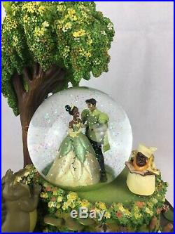 RARE! RARE! Disney Store Princess and the Frog Tiana Naveen Snow Globe Wedding