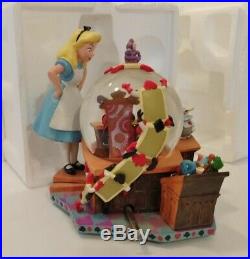RARE! Vintage! Disney Alice in Wonderland 50th Anniversary The Trial Snowglobe