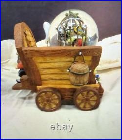 RARE Vintage Disney Pinocchio Light Up Snow Globe