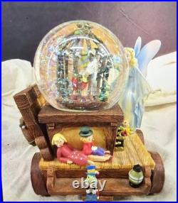 RARE Vintage Disney Pinocchio Light Up Snow Globe
