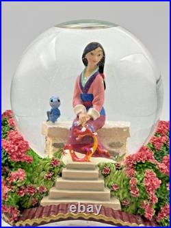 RARE Vintage Disney Store MULAN Musical Snow Globe Music Box Plays Reflections