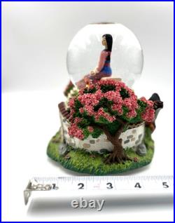 RARE Vintage Disney Store MULAN Musical Snow Globe Music Box Plays Reflections