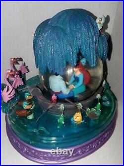 RARE Vintage Disney The Little Mermaid Kiss The Girl Musical Snow Globe