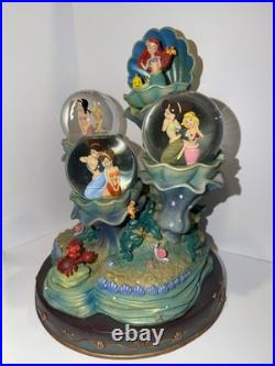 READ! VTG VERY RARE Disney Daughters of Triton Snowglobe Little Mermaid