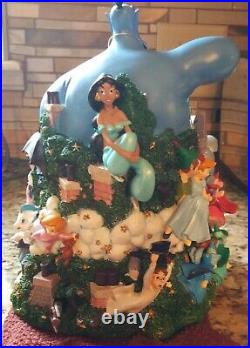 RETIRED Disney Parade Aladdin Share a Dream Come True Musical Snow Globe