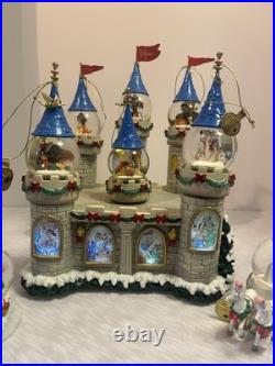 Rare Bradford Exchange Disney Cinderella's Castle Snow Globe Display