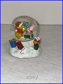 Rare Bradford Exchange Disney Cinderella's Castle Snow Globe Display