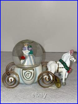 Rare Bradford Exchange Disney Cinderella's Castle Snow Globe Display