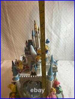 Rare DISNEY MAGIC KINGDOM MULTI SNOWGLOBE Castle Princess