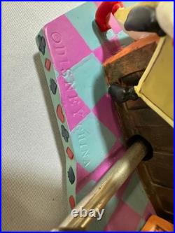 Rare Disney Alice In Wonderland Snow Globe Music Box Courtroom scene