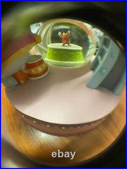 Rare Disney Dumbo And Timothy 65th Anniversary 2006 Snowglobe