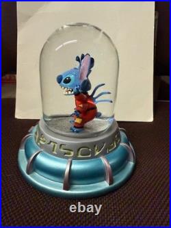 Rare Disney Lilo & Stitch experiment 626 UFO lighted musical snow globe