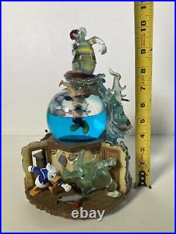 Rare Disney Lonesome Ghost Snow globe. Grims Grinning Ghosts