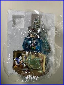 Rare Disney Lonesome Ghost Snow globe. Grims Grinning Ghosts